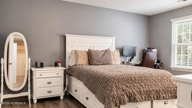 231 Atlantic Street 15, Keyport, NJ 07735