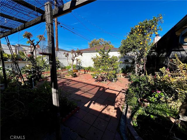 1029 S El Molino, Alhambra, CA 91801