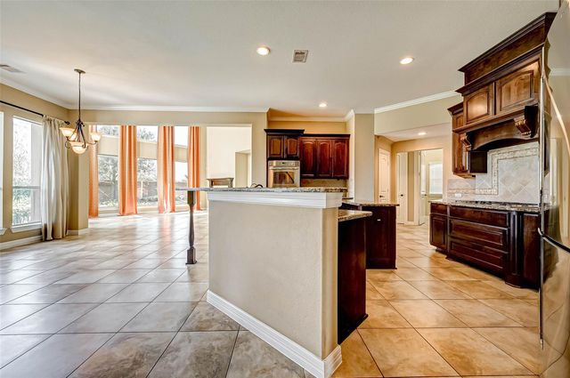2914 Cotswold Lane, Sugar Land, TX 77479