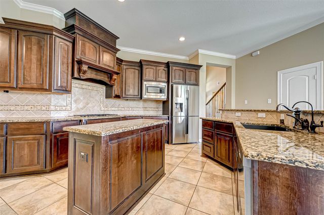 2914 Cotswold Lane, Sugar Land, TX 77479