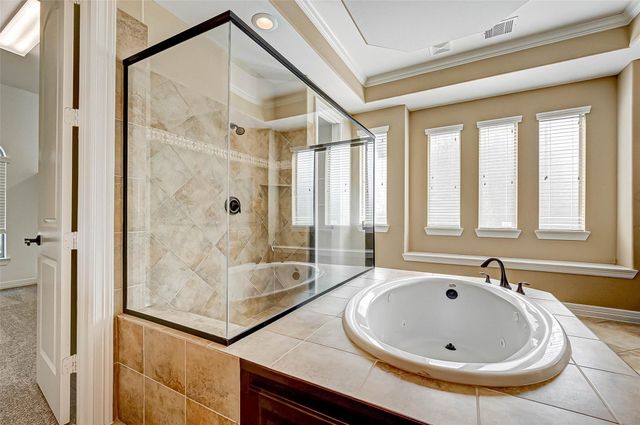 2914 Cotswold Lane, Sugar Land, TX 77479
