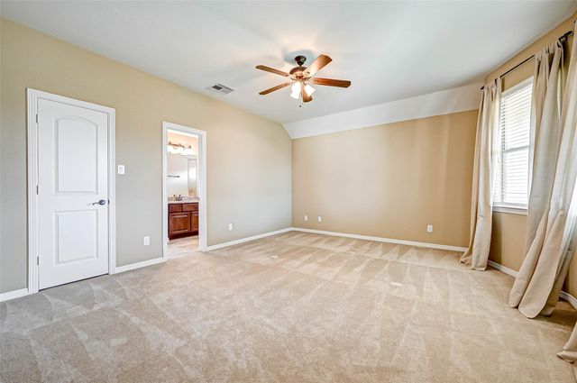 2914 Cotswold Lane, Sugar Land, TX 77479