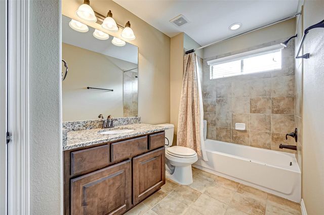 2914 Cotswold Lane, Sugar Land, TX 77479