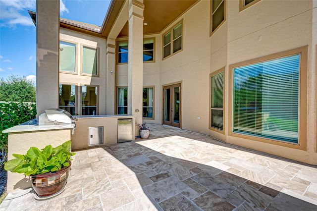 2914 Cotswold Lane, Sugar Land, TX 77479