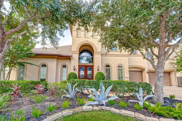2914 Cotswold Lane, Sugar Land, TX 77479