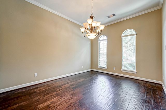 2914 Cotswold Lane, Sugar Land, TX 77479