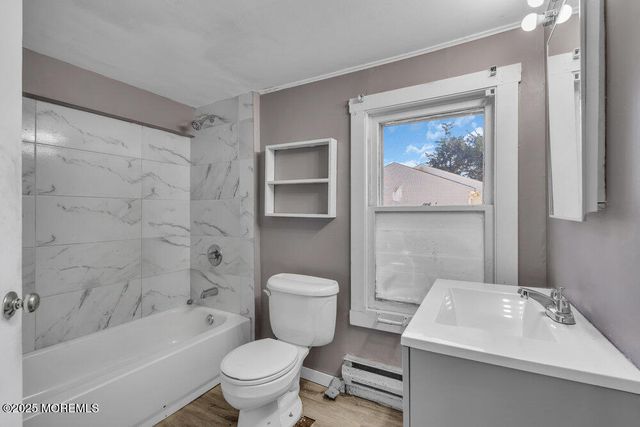 22 E Lacey Road, Forked River, NJ 08731