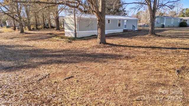 4179 Deerfield Drive, Maiden, NC 28650