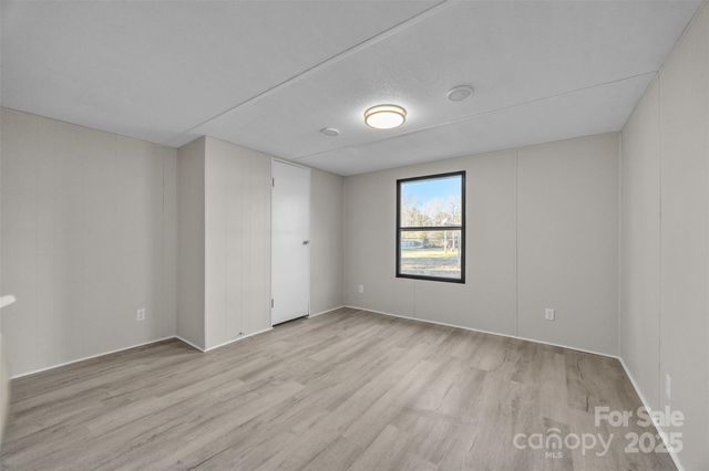 4179 Deerfield Drive, Maiden, NC 28650