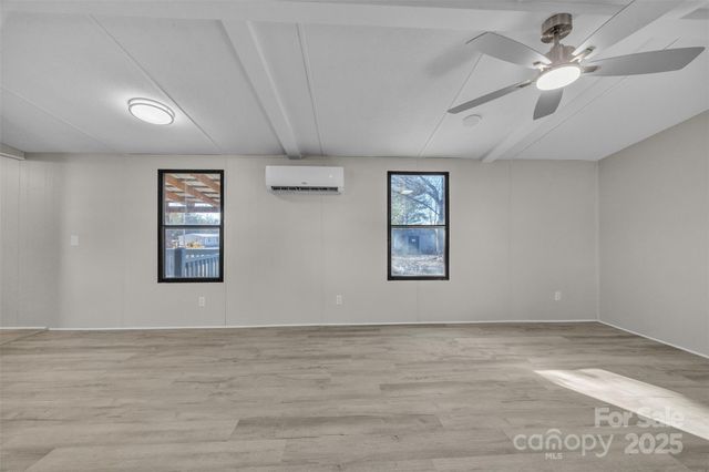 4179 Deerfield Drive, Maiden, NC 28650