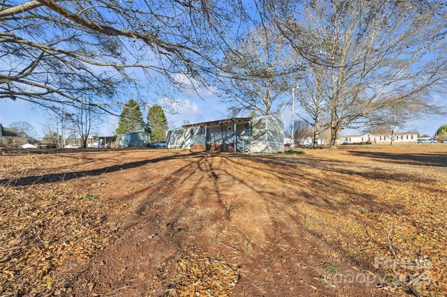 4179 Deerfield Drive, Maiden, NC 28650