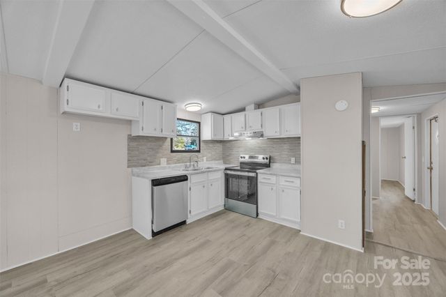 4179 Deerfield Drive, Maiden, NC 28650