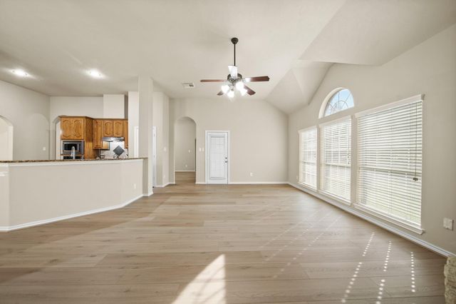 1915 Stable Stone Lane, Pearland, TX 77581