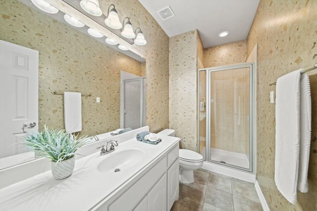 1915 Stable Stone Lane, Pearland, TX 77581