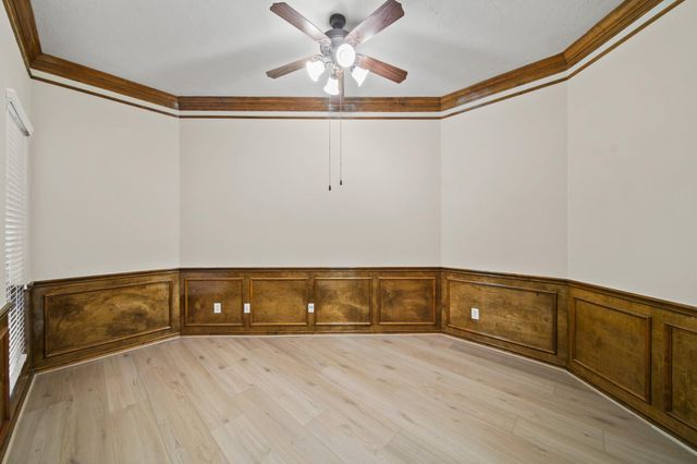 1915 Stable Stone Lane, Pearland, TX 77581