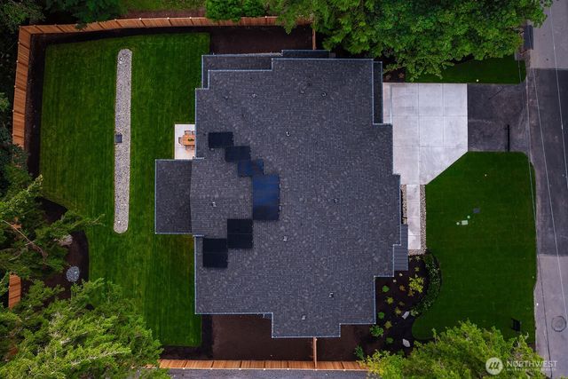 12211 NE 134th Street, Kirkland, WA 98034