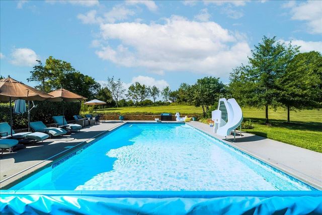 2250 Hall Road, Nicholasville, KY 40356