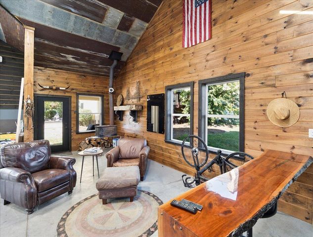 2250 Hall Road, Nicholasville, KY 40356