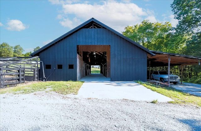 2250 Hall Road, Nicholasville, KY 40356