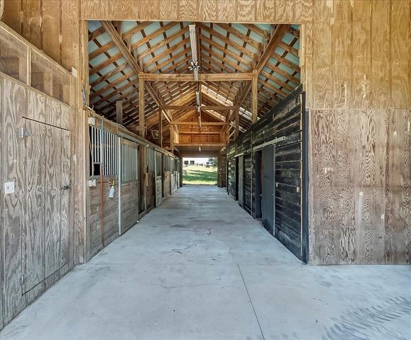 2250 Hall Road, Nicholasville, KY 40356