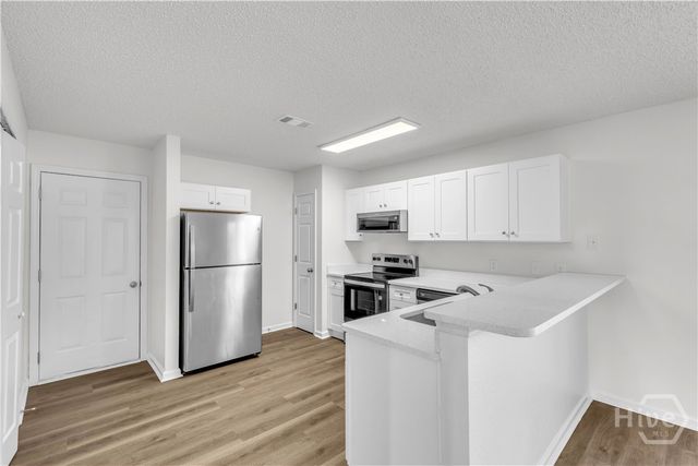 19 Halyard Drive, Port Wentworth, GA 31407