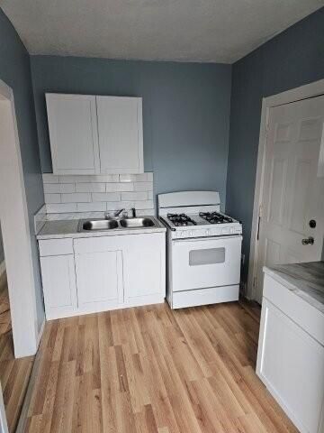 2417 W Grand Street, Detroit, MI 48238