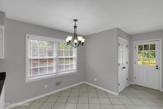 3106 Lime Kiln Ln, Louisville, KY 40222
