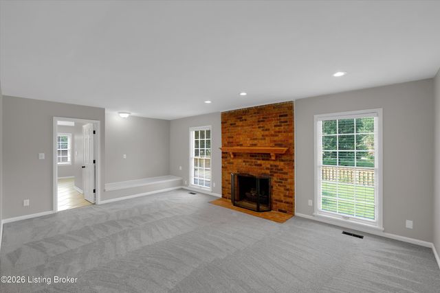 3106 Lime Kiln Ln, Louisville, KY 40222