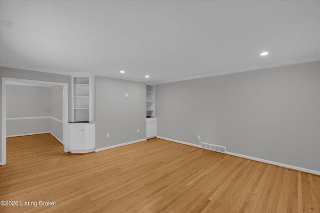 3106 Lime Kiln Ln, Louisville, KY 40222