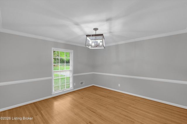 3106 Lime Kiln Ln, Louisville, KY 40222