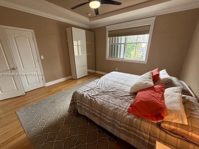 16420 SW 48th Ter, Miami, FL 33185