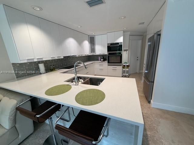 16420 SW 48th Ter, Miami, FL 33185