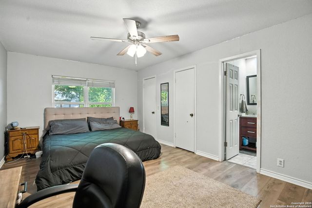 5322 Vista Court, San Antonio, TX 78247