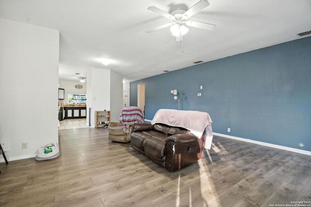 5322 Vista Court, San Antonio, TX 78247
