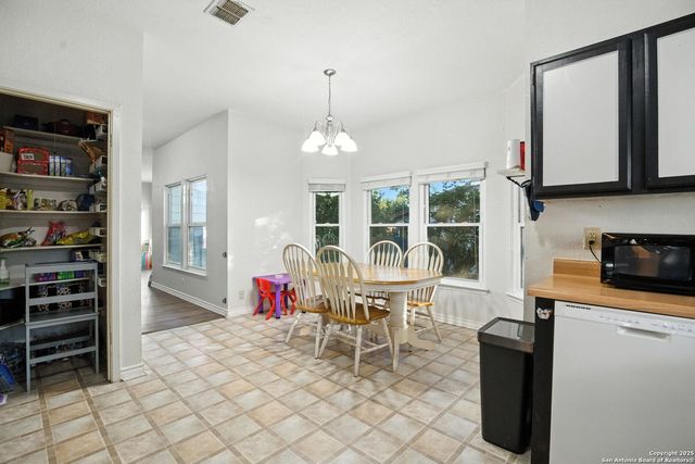 5322 Vista Court, San Antonio, TX 78247