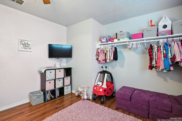 5322 Vista Court, San Antonio, TX 78247
