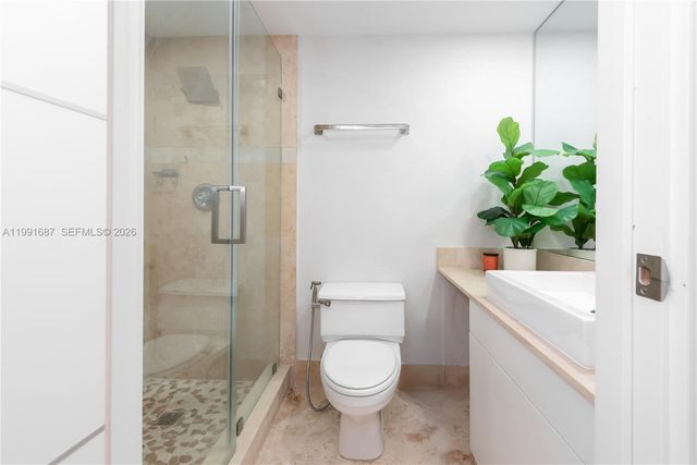 701 Brickell Key Blvd 1912, Miami, FL 33131