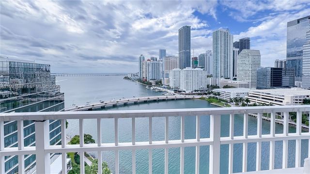 701 Brickell Key Blvd 1912, Miami, FL 33131