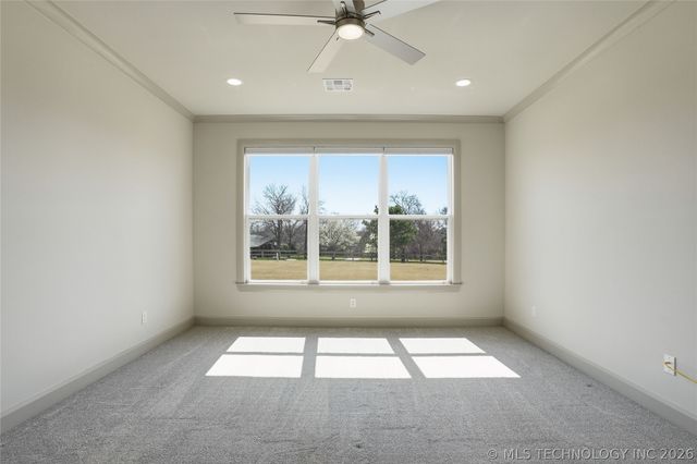 6514 E 153rd Street S, Bixby, OK 74008