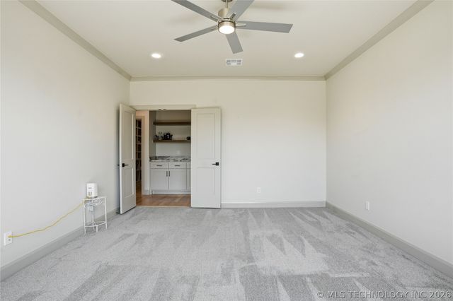 6514 E 153rd Street S, Bixby, OK 74008