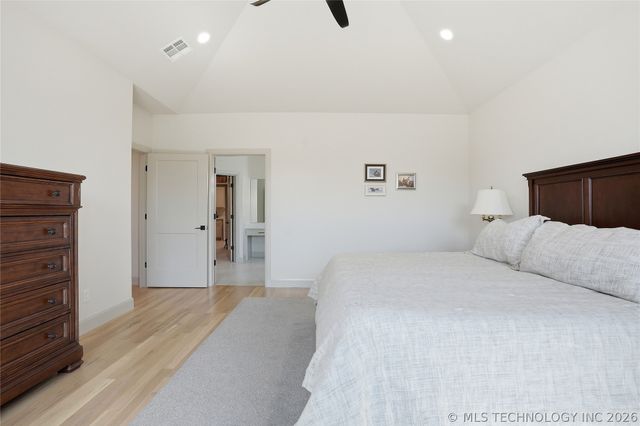 6514 E 153rd Street S, Bixby, OK 74008