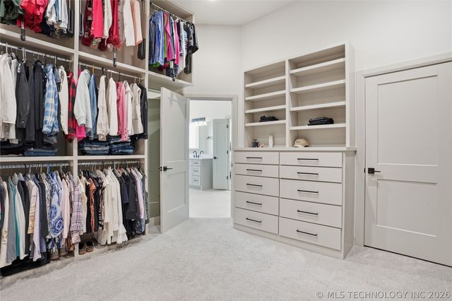 6514 E 153rd Street S, Bixby, OK 74008