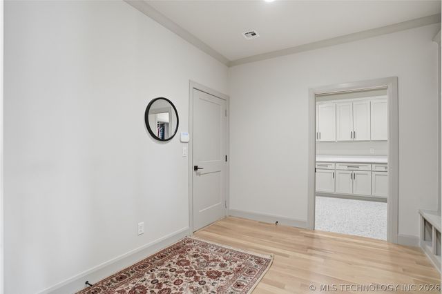 6514 E 153rd Street S, Bixby, OK 74008