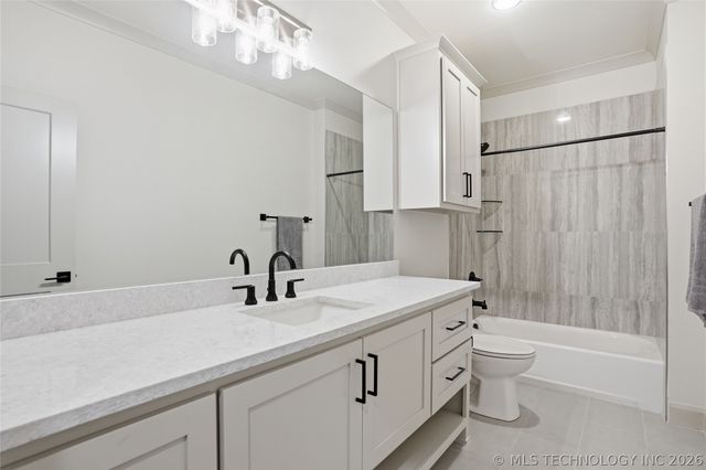 6514 E 153rd Street S, Bixby, OK 74008