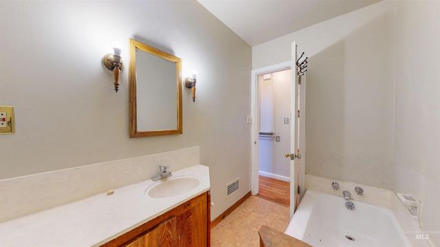 259 Pierce Street, Twin Falls, ID 83301