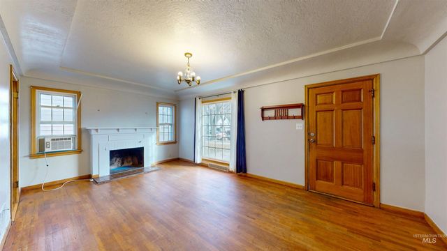 259 Pierce Street, Twin Falls, ID 83301