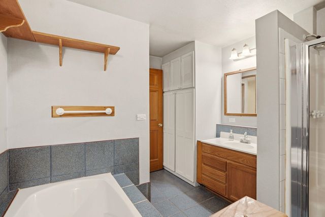 19212 N Dunn Rd, Colbert, WA 99005