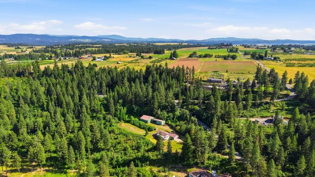 19212 N Dunn Rd, Colbert, WA 99005