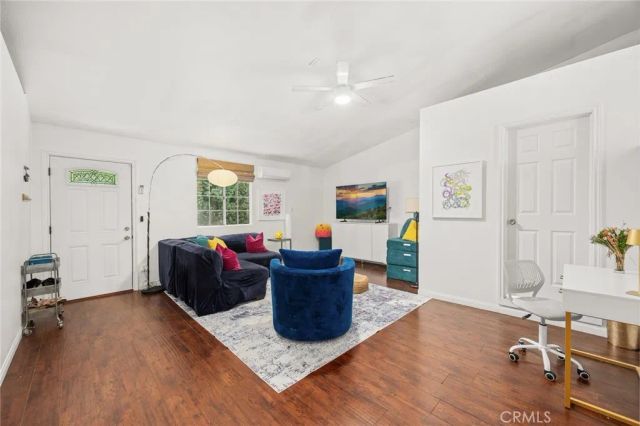 6042 Delphi Street, Los Angeles, CA 90042