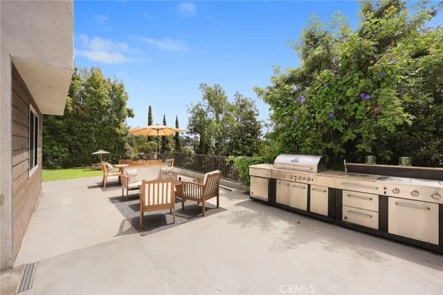 6042 Delphi Street, Los Angeles, CA 90042